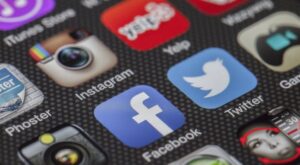 Domain Seçerken Dikkate Alınması Gereken 5 Önemli Faktör Nedir? Domain Seçerken Dikkate Alınması Gereken 5 Önemli Faktör Nedir?
